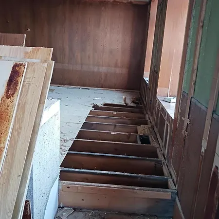 и поле с градина B&B
